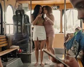 Принуждение + В автобусе порно видео – укатлант.рф